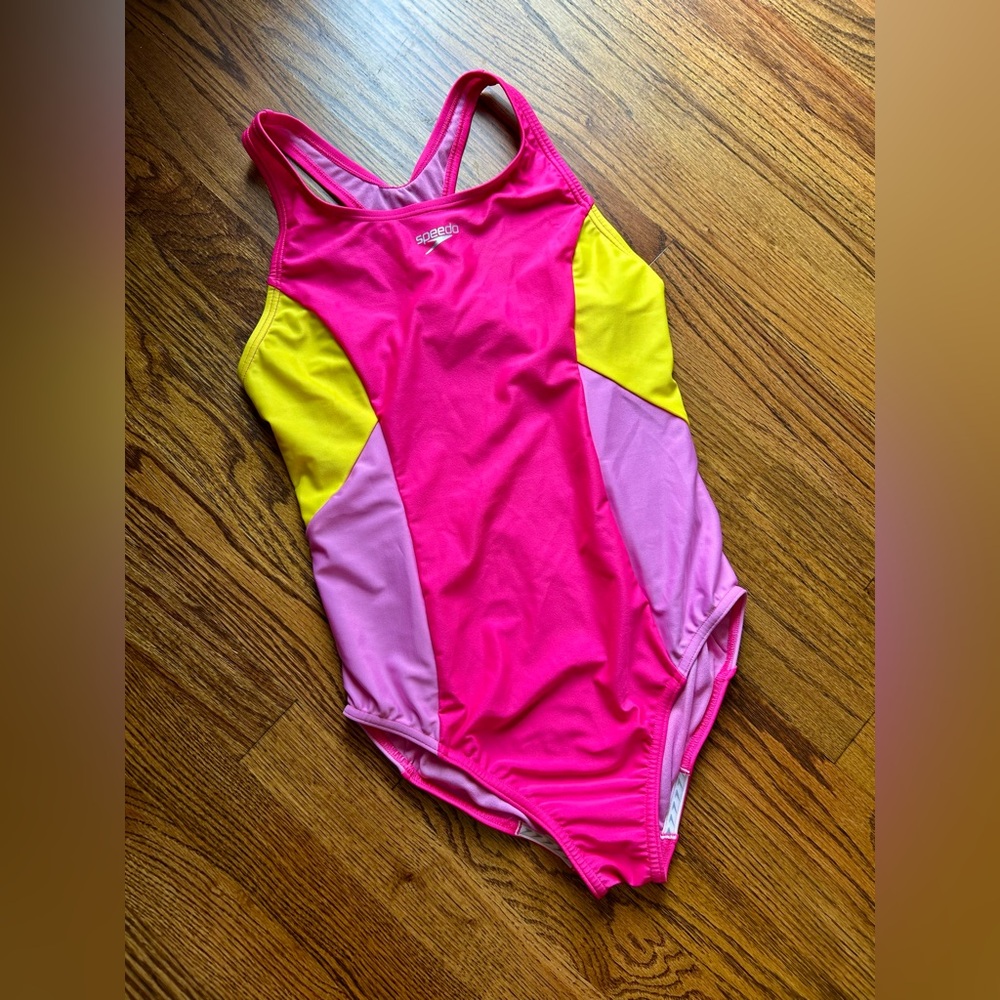 Girls’ Speedo Swim Suit One Piece